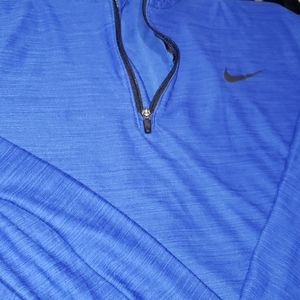 Nike Sweatshirt